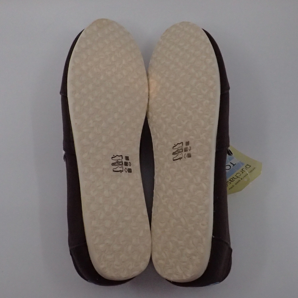 Toms Brown Canvas Shoes Men’s 9 - NWT - Picture 4 of 4